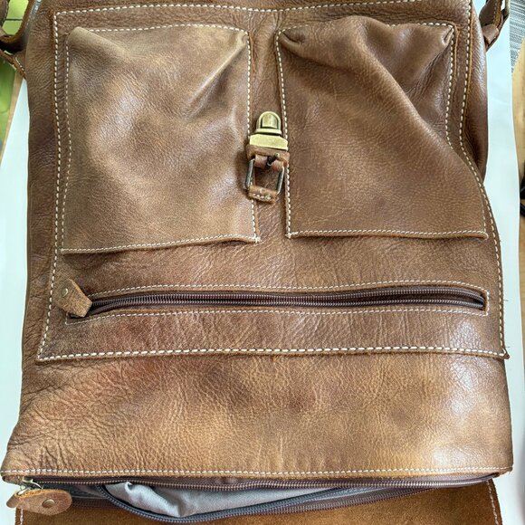 Roots Backpack Brown Leather Excellent Condition! - Picture 5 of 10